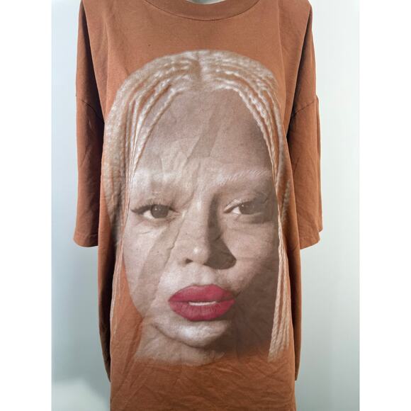 Beyoncé Cowboy Carter Face Brown / Orange Tour T-shirt NWOT - Picture 8 of 8
